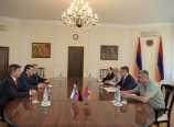 ՀՀ ԱԱԾ ծառայությունը պատրաստ է աջակցել ՀՀ-ում ՌԴ անվտանգության դաշնային ծառայության սահմանապահ վարչությանը. Ա. Վանեցյան ՀՀ ԱԱԾ ծառայությունը պատրաստ է աջակցել ՀՀ-ում ՌԴ անվտանգության դաշնային ծառայության սահմանապահ վարչությանը. Ա. Վանեցյան