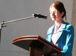 Միայն արևն իր մեջ կրող մարդը կարող էր այսպիսի գիրք գրել
