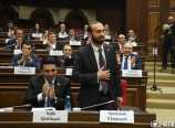 Արարատ Միրզոյանը շտապում է բնակվել Կառավարական առանձնատանը Արարատ Միրզոյանը շտապում է բնակվել Կառավարական առանձնատանը