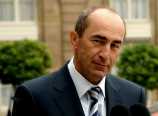 Փորձ է արվում Հոկտեմբերի 27-ի գործը «կարել» Ռոբերտ Քոչարյանի վրա Փորձ է արվում Հոկտեմբերի 27-ի գործը «կարել» Ռոբերտ Քոչարյանի վրա