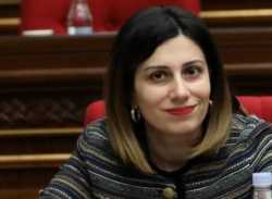 Անահիտ Ավանեսյանին կանչել են ԱԺ․համապարփակ ապահովագրության նախագիծը մնացել է կոկորդում. «Ժողովուրդ»