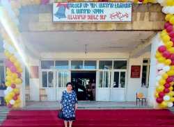 Կանաչ ճանապարհ բոլոր շրջանավարտներին,  որ վերևից ճառագող լույսը միշտ լինի նրանց ուղեկից
