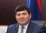 ԴԱՎԻԹ ՀԱՄԲԱՐՁՈՒՄՅԱՆԸ ՀԱՆԴԻՊԵԼ Է ԱՂԱԶԱՐՅԱՆԻՆ. ՀԱՄՈԶԵԼ ՉԻ ՀԱՋՈՂՎԵԼ.Hraparak