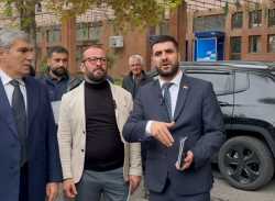 «Արամ Սարգսյան, էդ երկուսը ով են, որ դու համեմատես Մանվելի կոշիկի տակի կեղտի հետ». Դավիթ Մկրտչյան