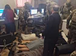 Ոստիկանությունը հանցավոր գործունեությամբ զբաղվող «Զանգերի կենտրոն» է բացահայտել