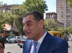 Յուվեցի Կարոյից թալանվածները...