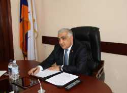 Տարոն Մարգարյանի անունն է դուրս եկել, Նոր Նորքի թաղապետ Արմեն Ուլիխանյանը աշխարհ է քանդում: