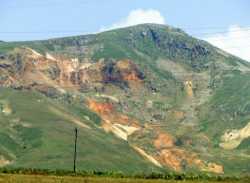 Ստացվում է, որ Փաշինյանի իշխանության վերարտադրությունը կամ անձեռնմխելիությունը Հայաստանին կարող է մի ամբողջ բնություն, երկիր արժենալ