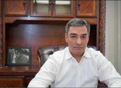 Ո՞նց կարելի է ճոխ սեղաններ գցել  ու սելֆիներ  անել, երբ Արցախում բառացիորեն սովի է մատնված 120 000 մարդ