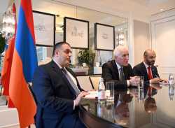 ՀՀ «նախագահը» վախեցել է հանդիպում ունենալ լոսանջելեսահայության հետ