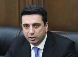 Ինչո՞ւ է պարգևատրում Ալեն Սիմոնյանը