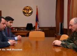 Բակո Սահակյանը «Հայաստան» համահայկական հիմնադրամի ղեկավարների հետ քննարկել է ԼՂ ավերված բնակավայրերի վերականգնման հարցը...