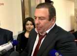 Ինչո՞ւ է Փաշինյանն ընկել Ծառուկյանի հետևից. նոր «վենդետա» Ինչո՞ւ է Փաշինյանն ընկել Ծառուկյանի հետևից. նոր «վենդետա»