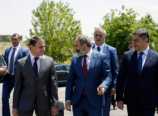 Կասկածվողը կասկածում է բոլորին. հրաժարականների շքերթն սկսված է. «Հրապարակ» Կասկածվողը կասկածում է բոլորին. հրաժարականների շքերթն սկսված է. «Հրապարակ»