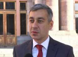 ՀՀ վարչապետի մամուլի քարտուղարը դատապարտում է Ալեքսանդր Գրիբոյեդովի արձանի նկատմամբ վանդալիզմը