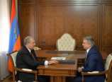 Վարչապետ Կարեն Կարապետյանը ՀՀ նախագահ Արմեն Սարգսյանին ներկայացրել է կառավարության հրաժարականի դիմումը Վարչապետ Կարեն Կարապետյանը ՀՀ նախագահ Արմեն Սարգսյանին ներկայացրել է կառավարության հրաժարականի դիմումը
