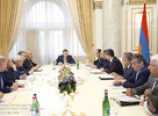 Կառավարությունում ոռոգման սեզոնի մեկնարկին ու ջրամբարաշինության ոլորտում ներդրումային ծրագրերին վերաբերող հարցեր են քննարկվել Կառավարությունում ոռոգման սեզոնի մեկնարկին ու ջրամբարաշինության ոլորտում ներդրումային ծրագրերին վերաբերող հարցեր են քննարկվել
