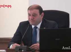 Ընտրություններից առաջ Տարոն Մարգարյանը Նաիրա Նահապետյանին փոխքաղաքապետի պաշտոն էր խոստացել. ո՞ւր է տղամարդու խոսքը. «Ժողովուրդ»   