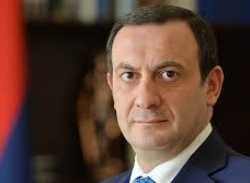 «Աստված տվել ա, որ մեր ընտանիքը հարուստ ընտանիք ա: Ես դրանով միայն հպարտ եմ»:  «0rer»