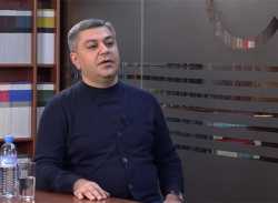 Ինձնից բացի, Ադրբեջանի հետ օպերատիվ կապ է պահպանել ևս մեկ անձ՝ քաղաքական բնույթի հարցերով․ ինչու՞ դրա մասին չեն խոսում․ ԱԱԾ նախկին տնօրեն