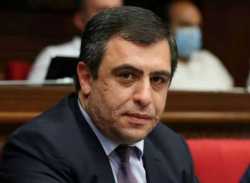 ՔՊ-ական Արամ Խաչատրյանը  ջանք ու եռանդ չի խնայել  իր աղքատիկ կենսագրությունները ճոխացնելու և հանրությանը հրամցնելու համար