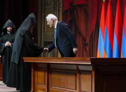 Նիկոլ, այս ամենը վատ է, շատ վատ. սրանից վատ մեկ էլ քո վերջն է լինելու...Hraparak