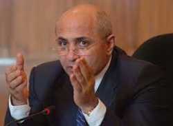 «Ժողովուրդ». Պետական ապարատը դուրս է եկել Հովիկ Աբրահամյանի դեմ  Armtimes