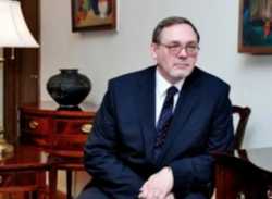 Դեսպանը կեղծ ահազանգ է հնչեցնում